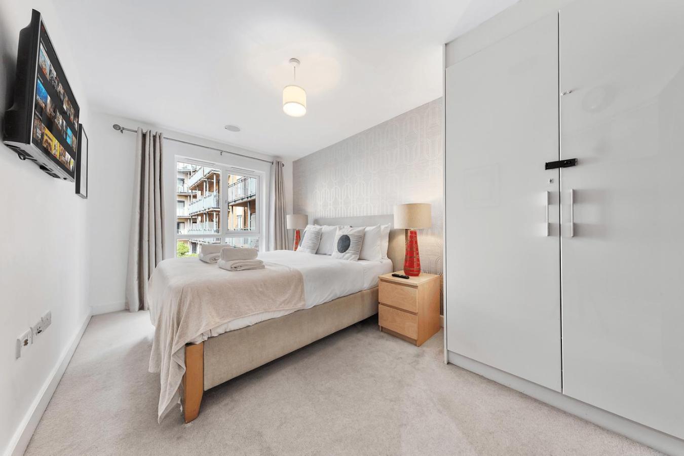 Stylish 2-br In Colindale, London Next To Wembley, London Museum And Underground Station Apartment Edgware